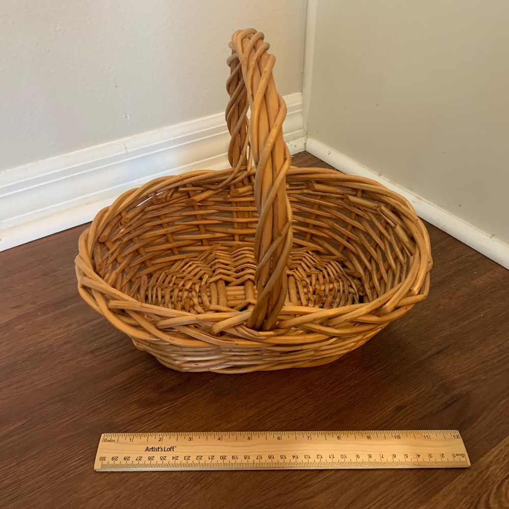 Wood basket